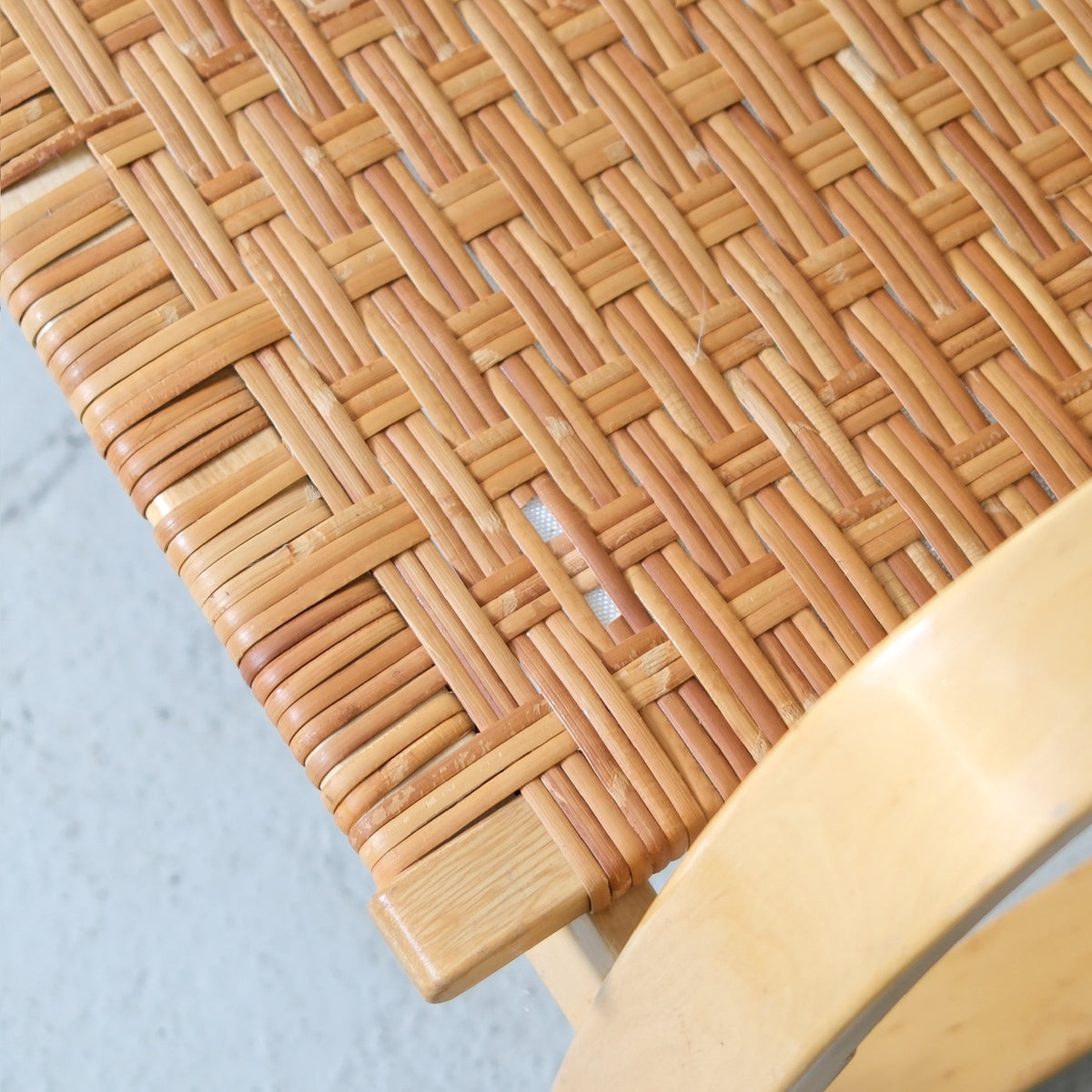Alvar Aalto 406 -rottinkilepotuolit, valmistaja Artek