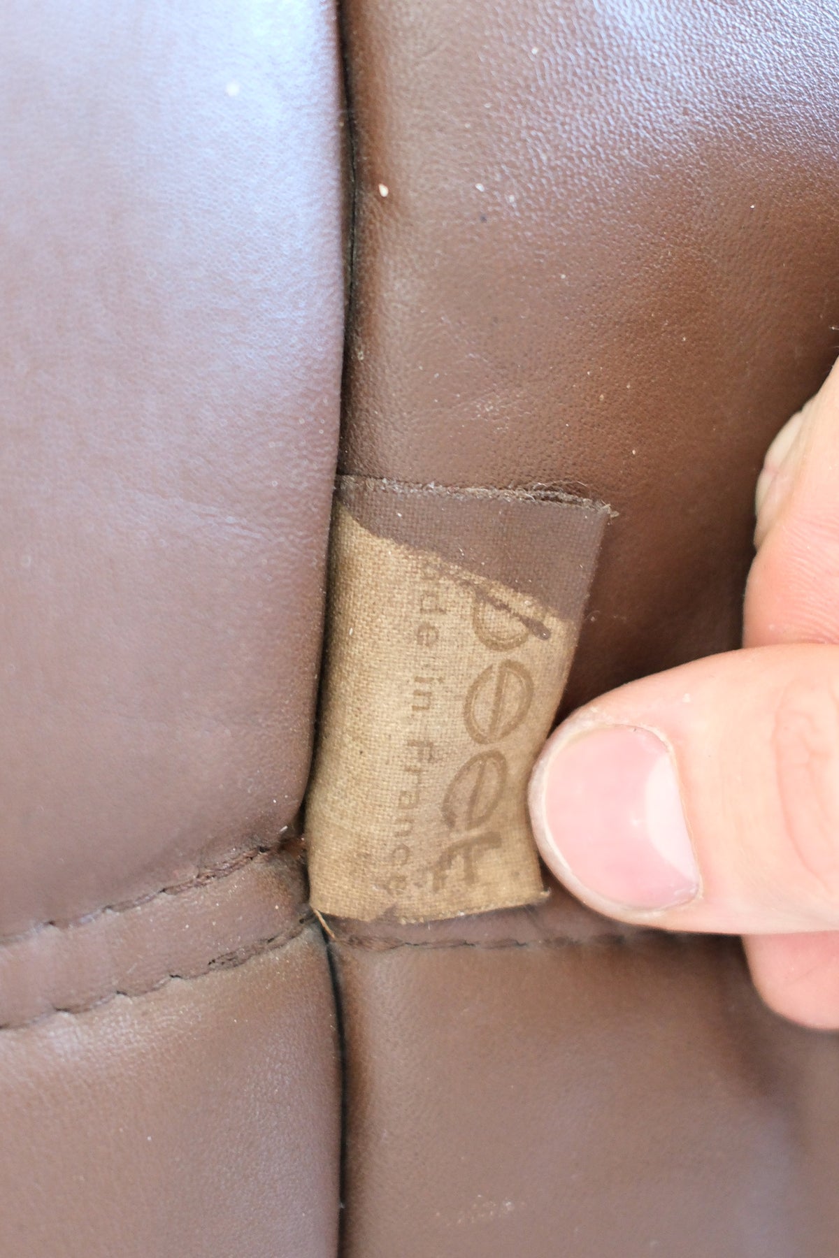 Ligne Roset Togo -sohvaryhmä, tummanruskea nahka