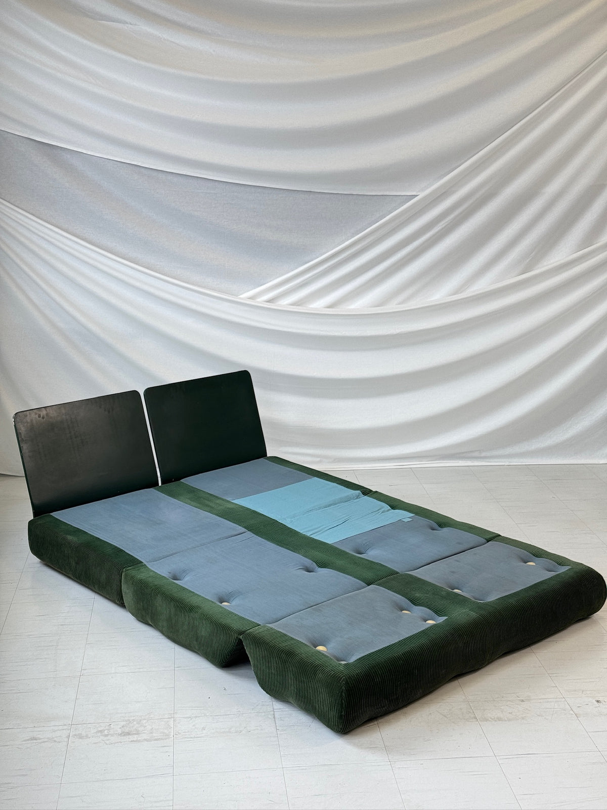 Easy Sofa by Ahti Taskinen
