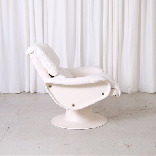 Yrjö Kukkapuro Saturnus Lounge Chair
