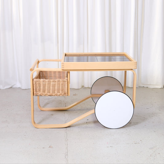 Artek 900 Tea Trolley with Black Ceramic Tiles