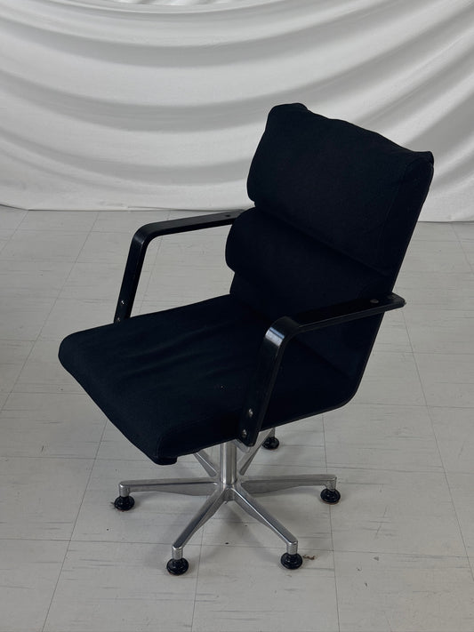 Plaano office chair by Yrjö Kukkapuro