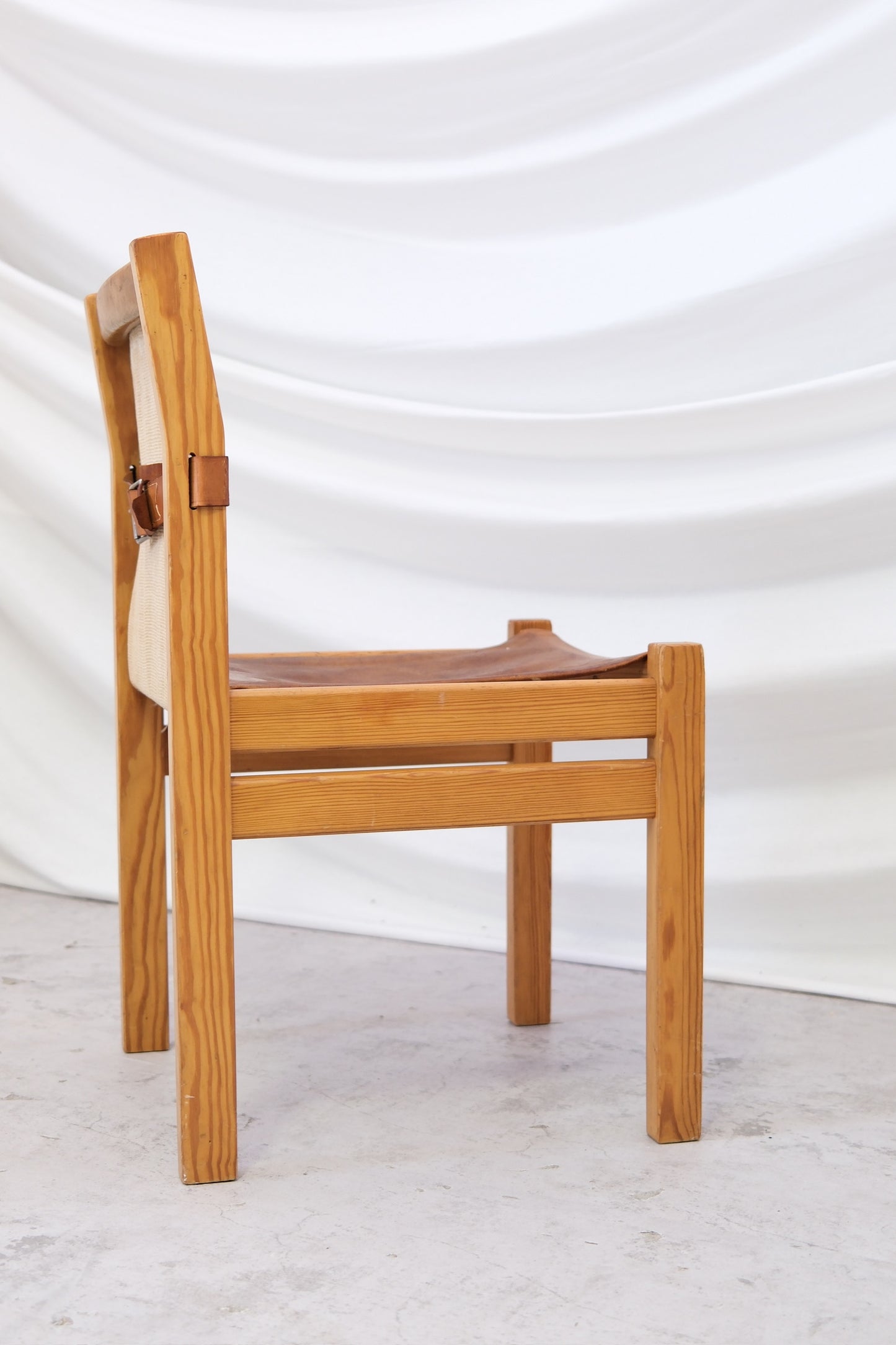 Artek Safari ruokapöydän tuolit – Pirkko Stenroos, 1950-luku, 3 kpl