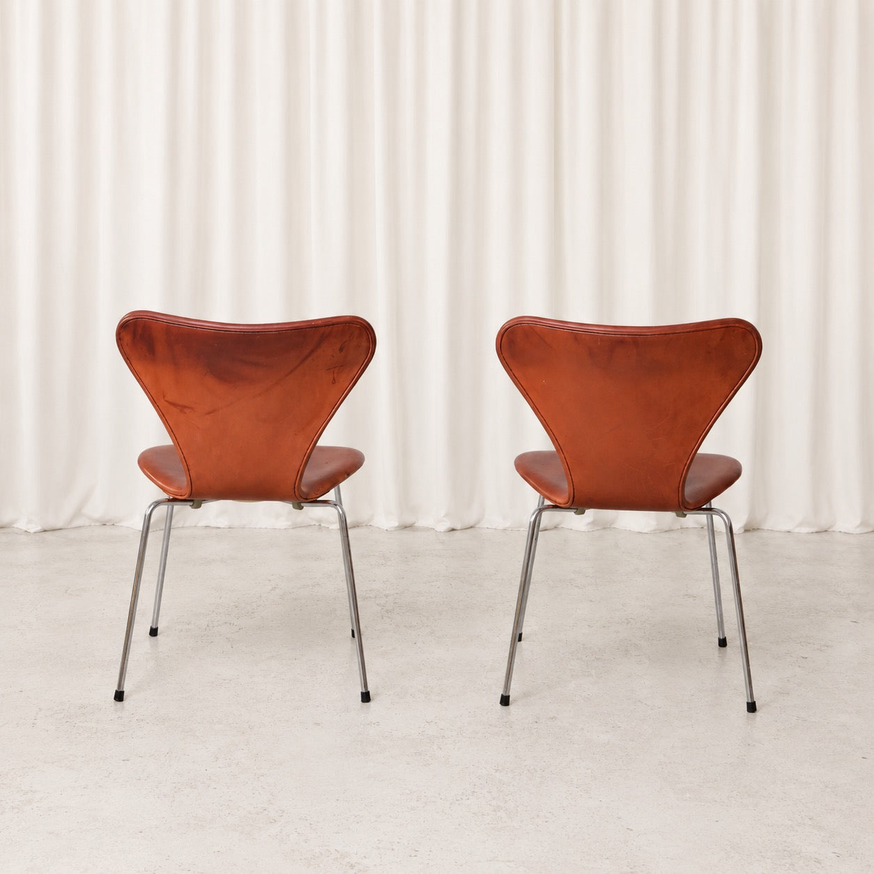 Fritz Hansen Series 7 Chair in Cognac Leather
