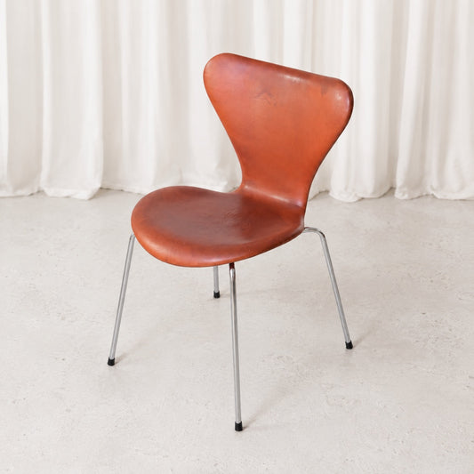 Fritz Hansen Series 7 Chair in Cognac Leather