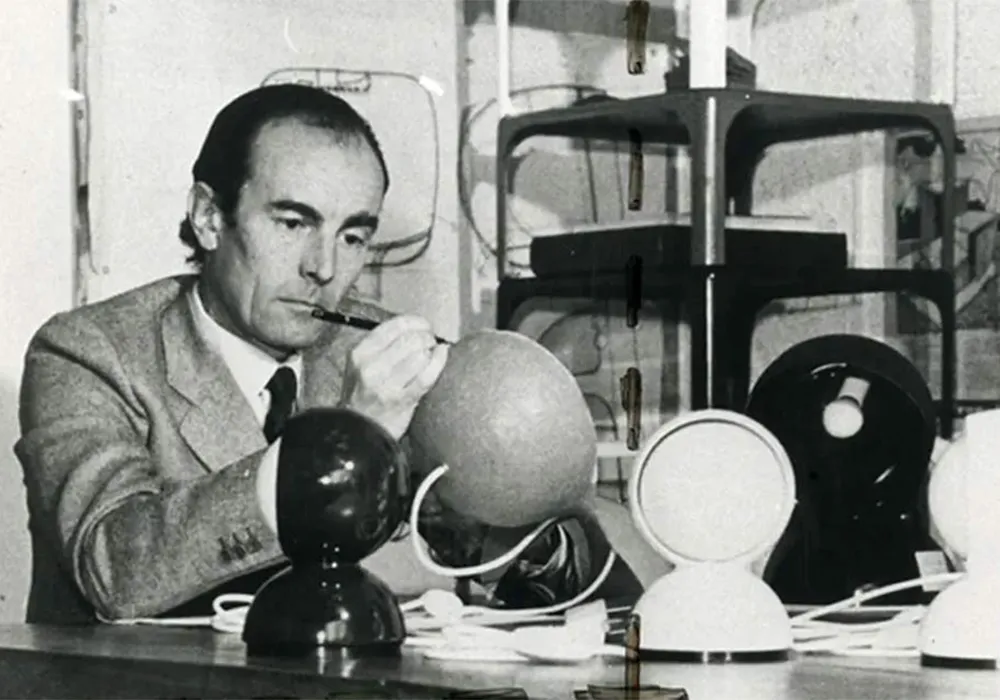 Vico Magistretti