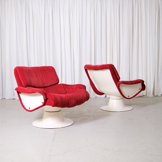 Vintage Yrjö Kukkapuro Saturnus Chairs in Red Corduroy