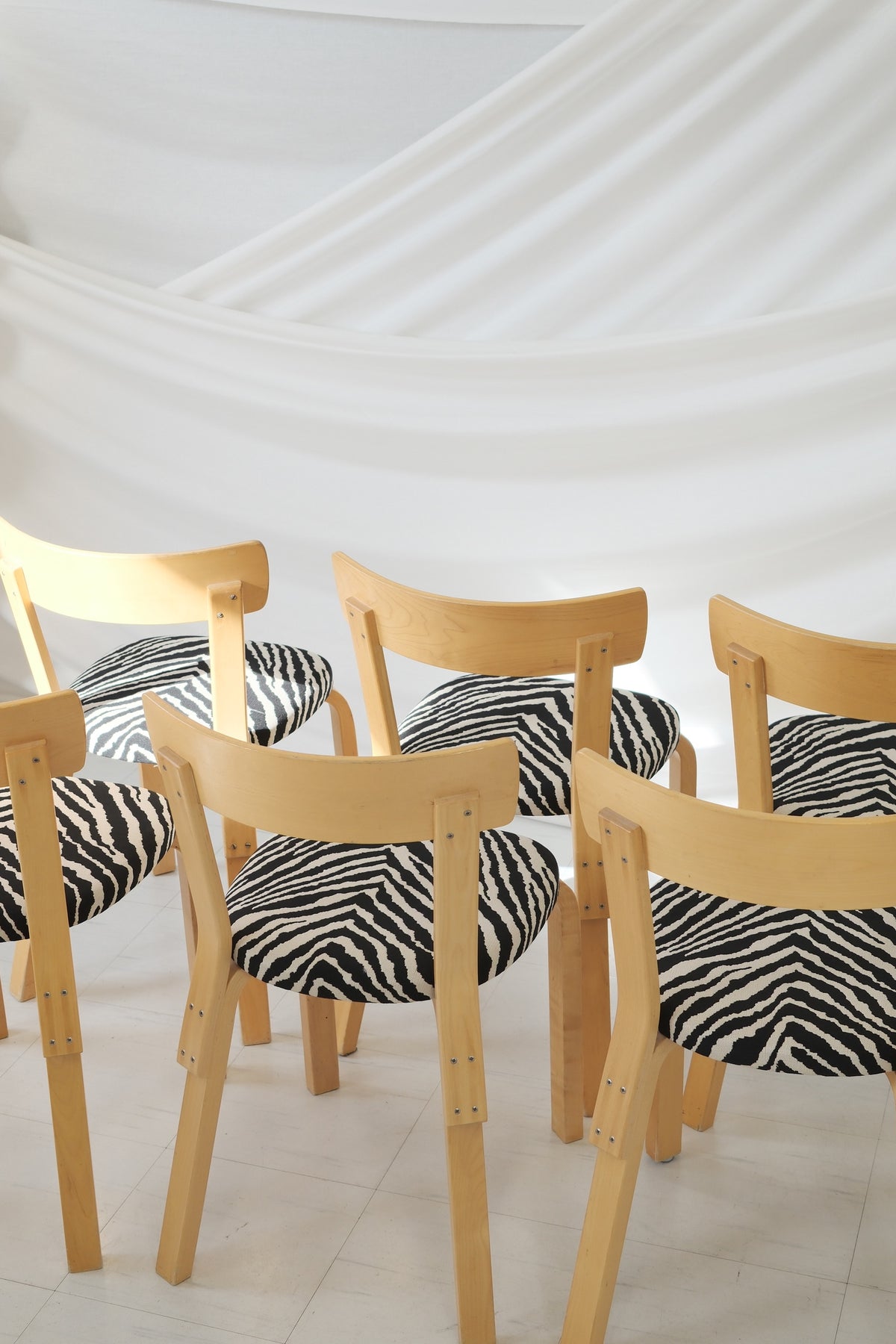Alvar Aalto Artek 69 -tuoli