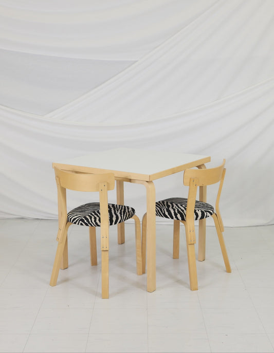 Artek 81c Dining Table