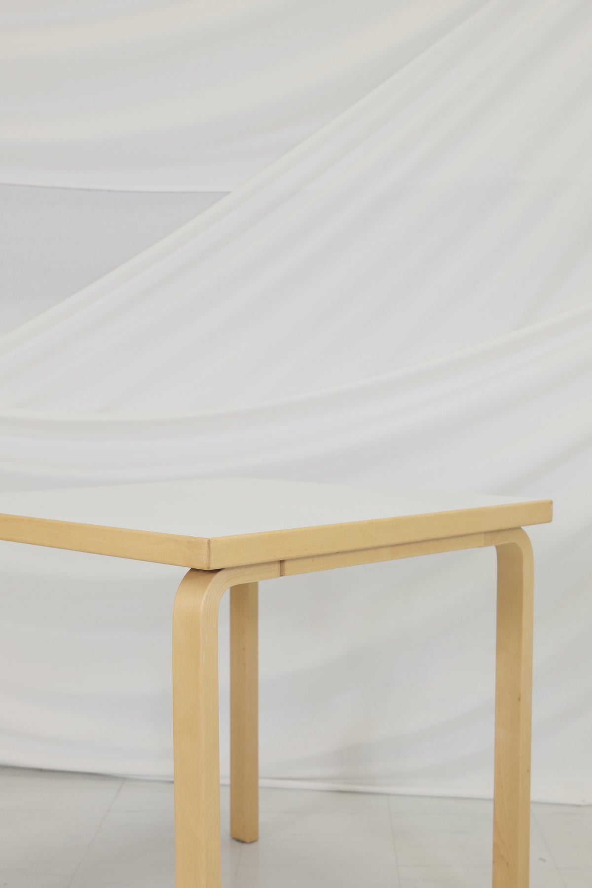 Artek 81c Dining Table