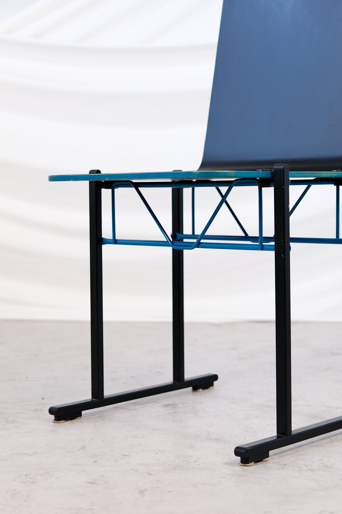 Yrjö Kukkapuro A-500 Series Chairs for Avarte (6 available)
