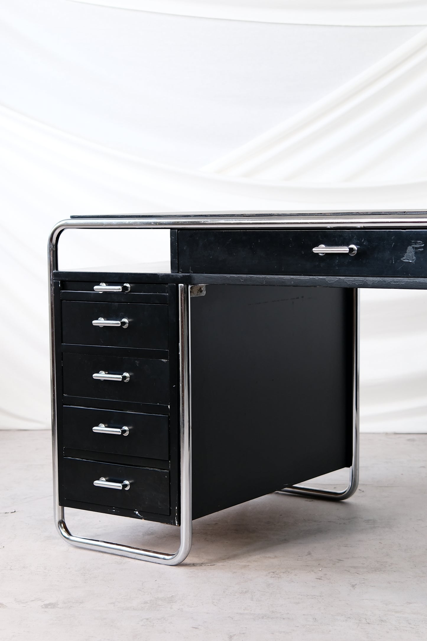 Bauhaus-Style Desk by Pauli Blomstedt, Produced by Merivaara - Pino Interiors