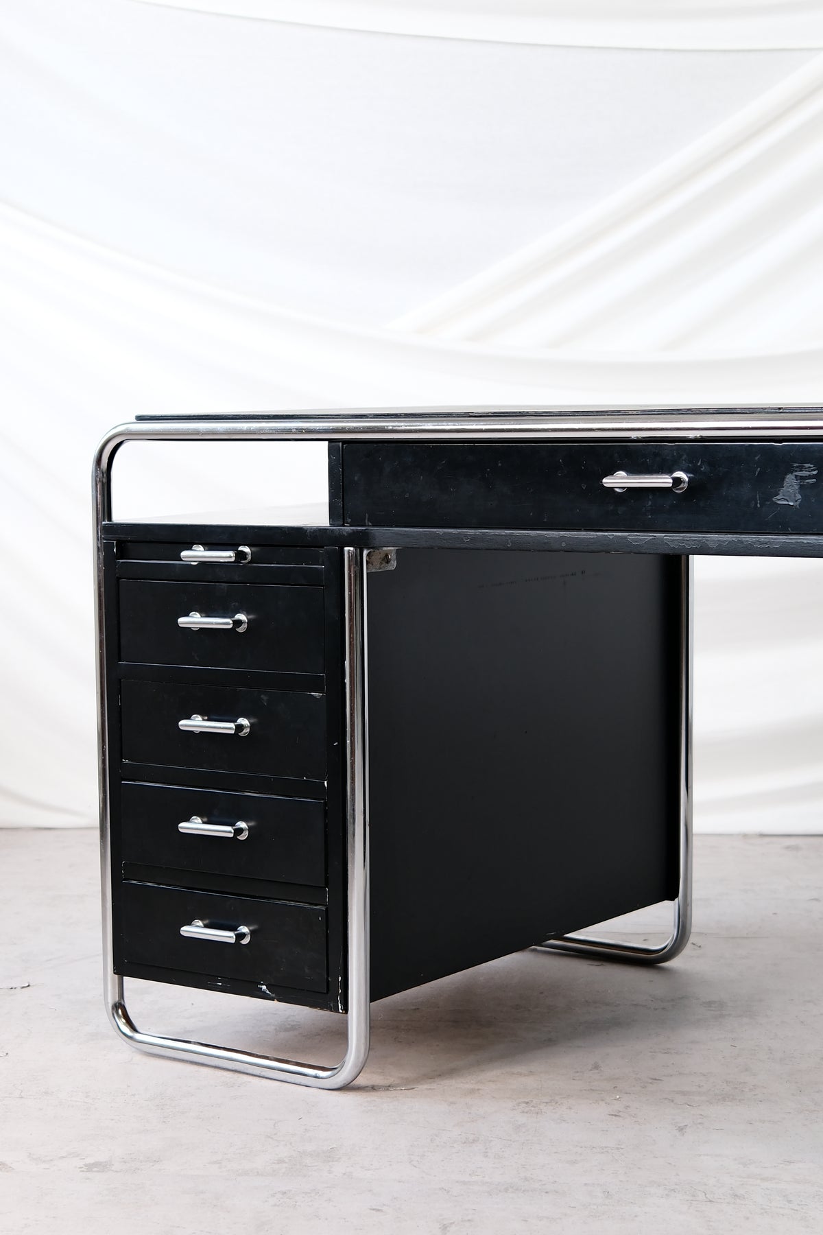 Bauhaus-Style Desk by Pauli Blomstedt, Produced by Merivaara - Pino Interiors