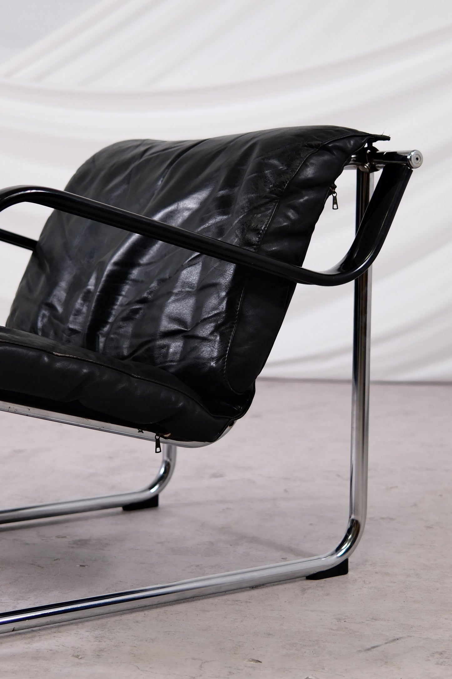 Yrjö Kukkapuro 'Remmi' Armchairs