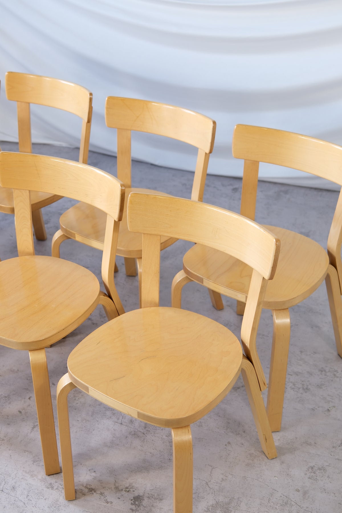 Alvar Aalto Artek 69 -tuolit
