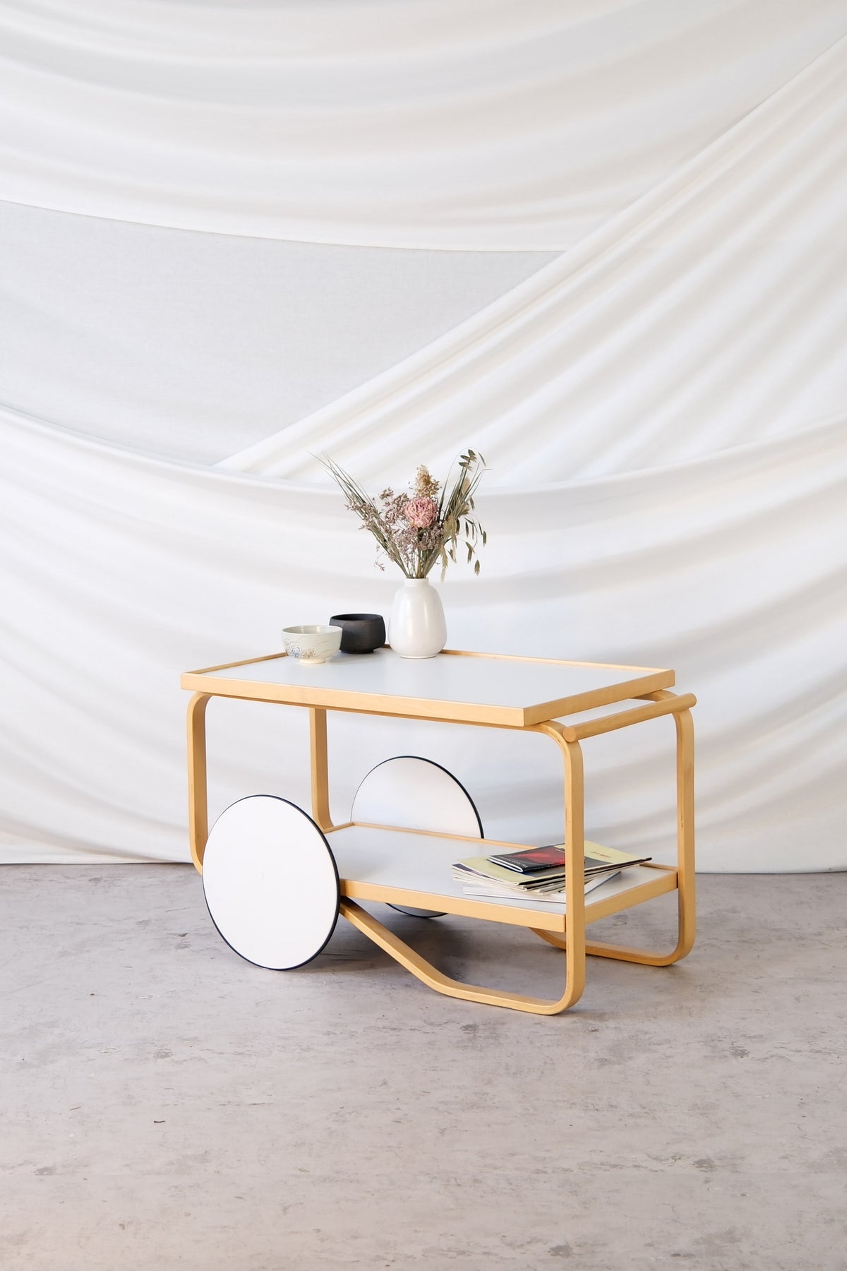 Artek 901 tarjoiluvaunu – Alvar Aalto