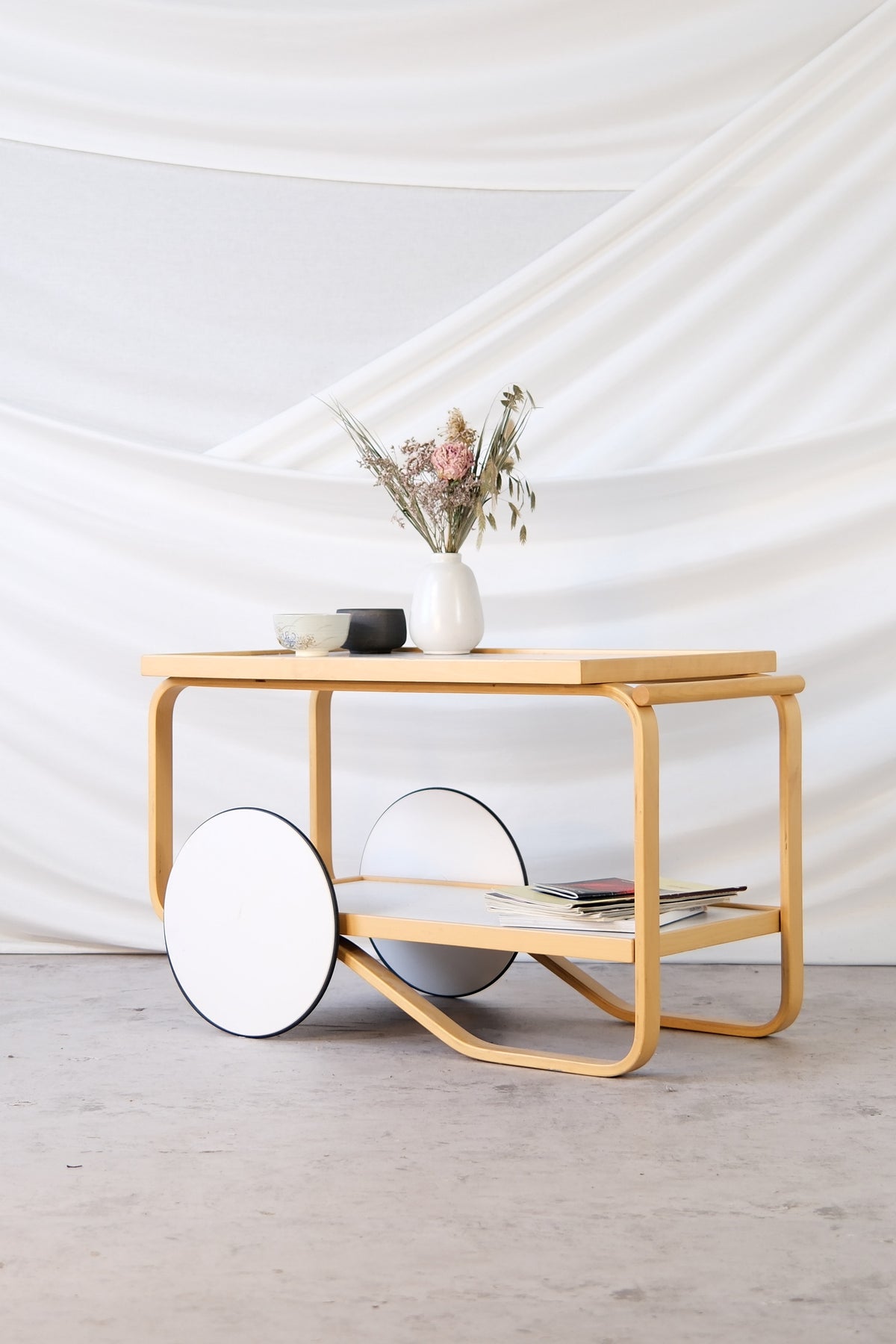 Artek 901 tarjoiluvaunu – Alvar Aalto