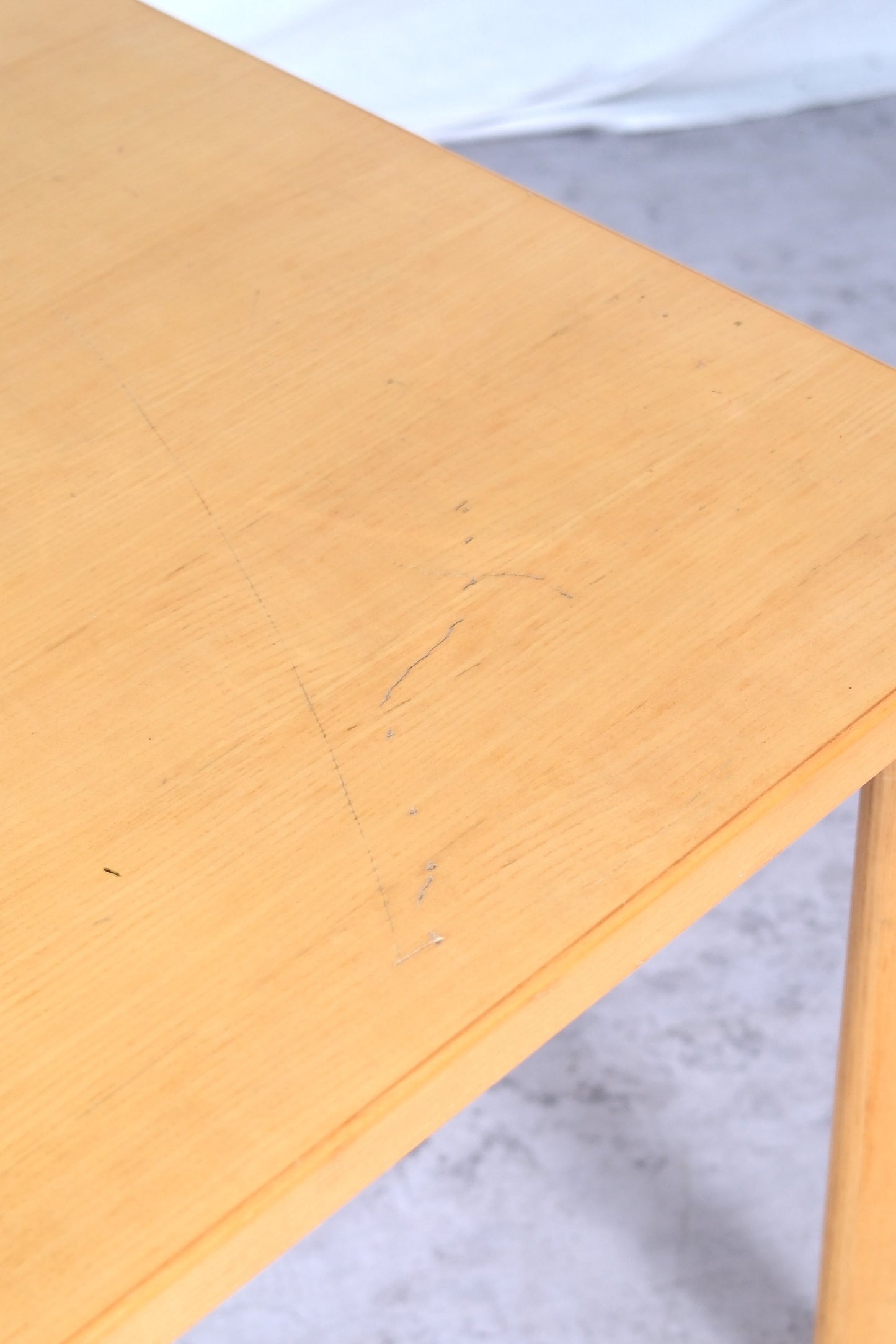 Artek H-jalkainen ruokapöytä – Alvar Aalto