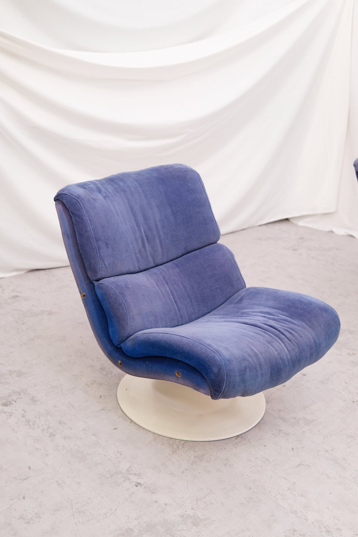 Yrjö Kukkapuro Saturnus Armchair (2 Available)