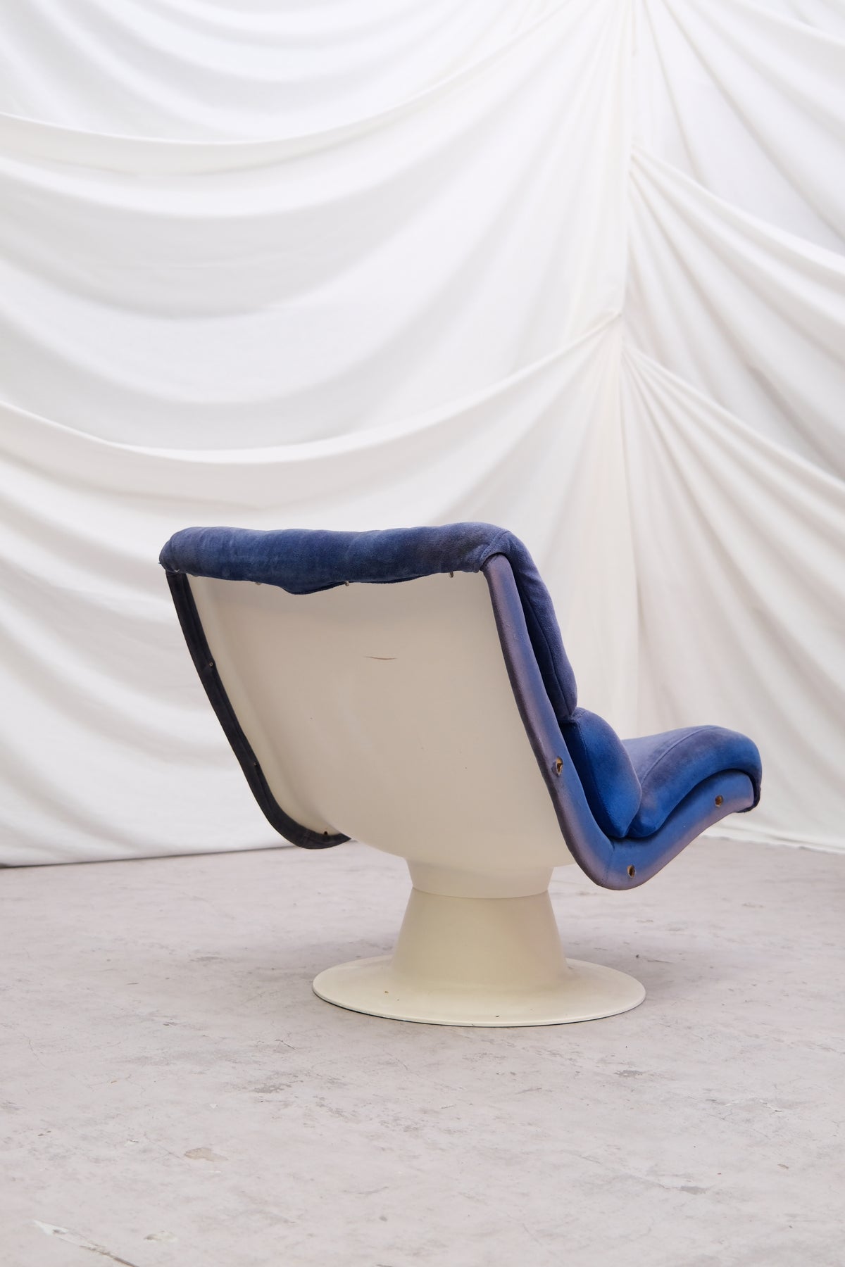Yrjö Kukkapuro Saturnus Armchair (2 Available)