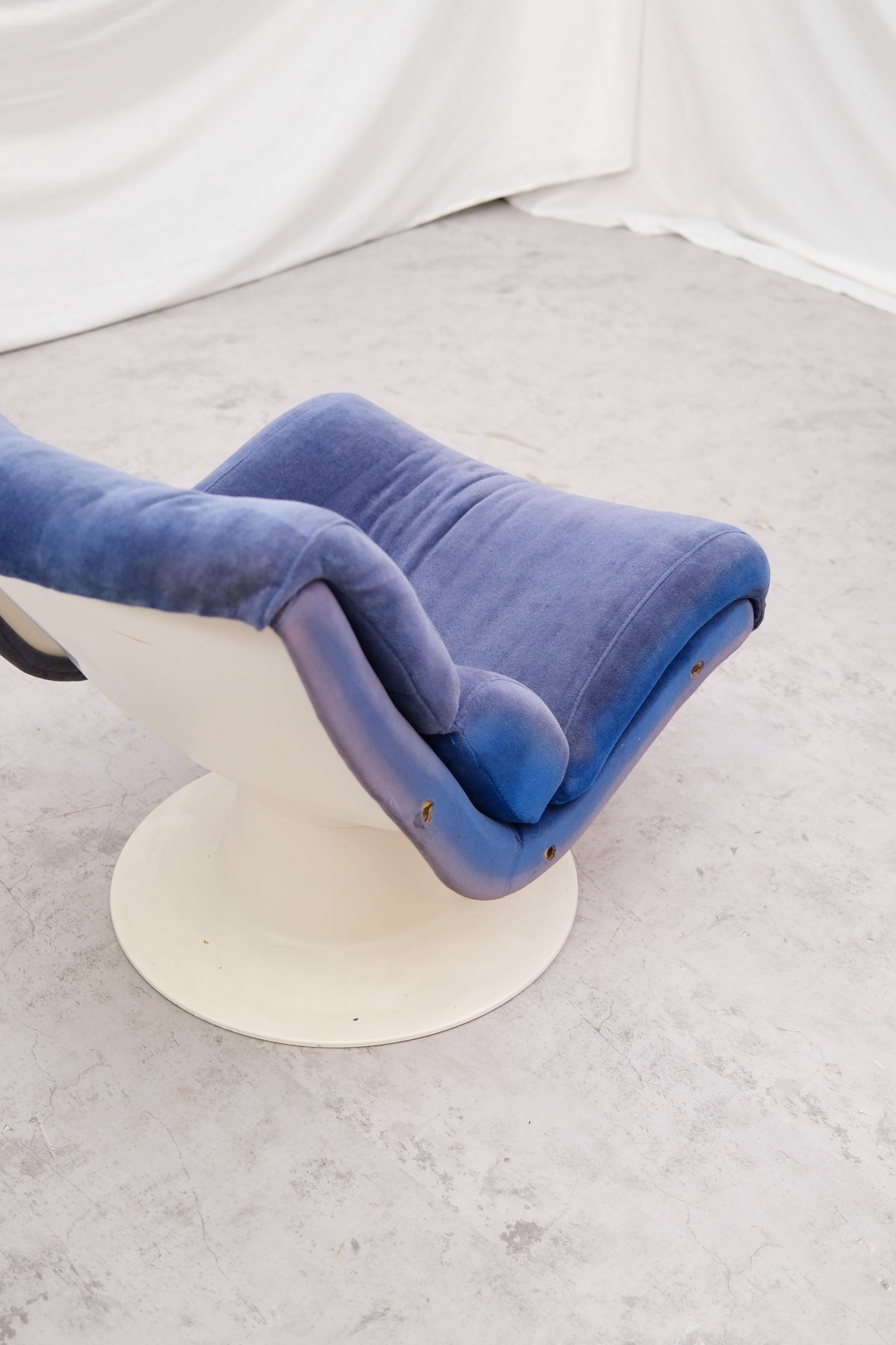 Yrjö Kukkapuro Saturnus Armchair (2 Available)