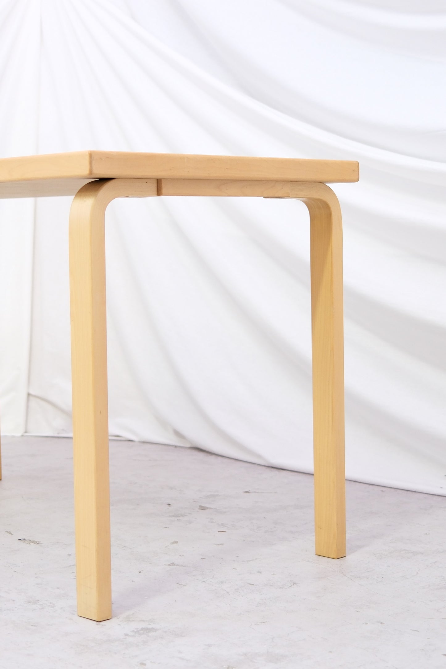 Alvar Aalto Artek 81B Table