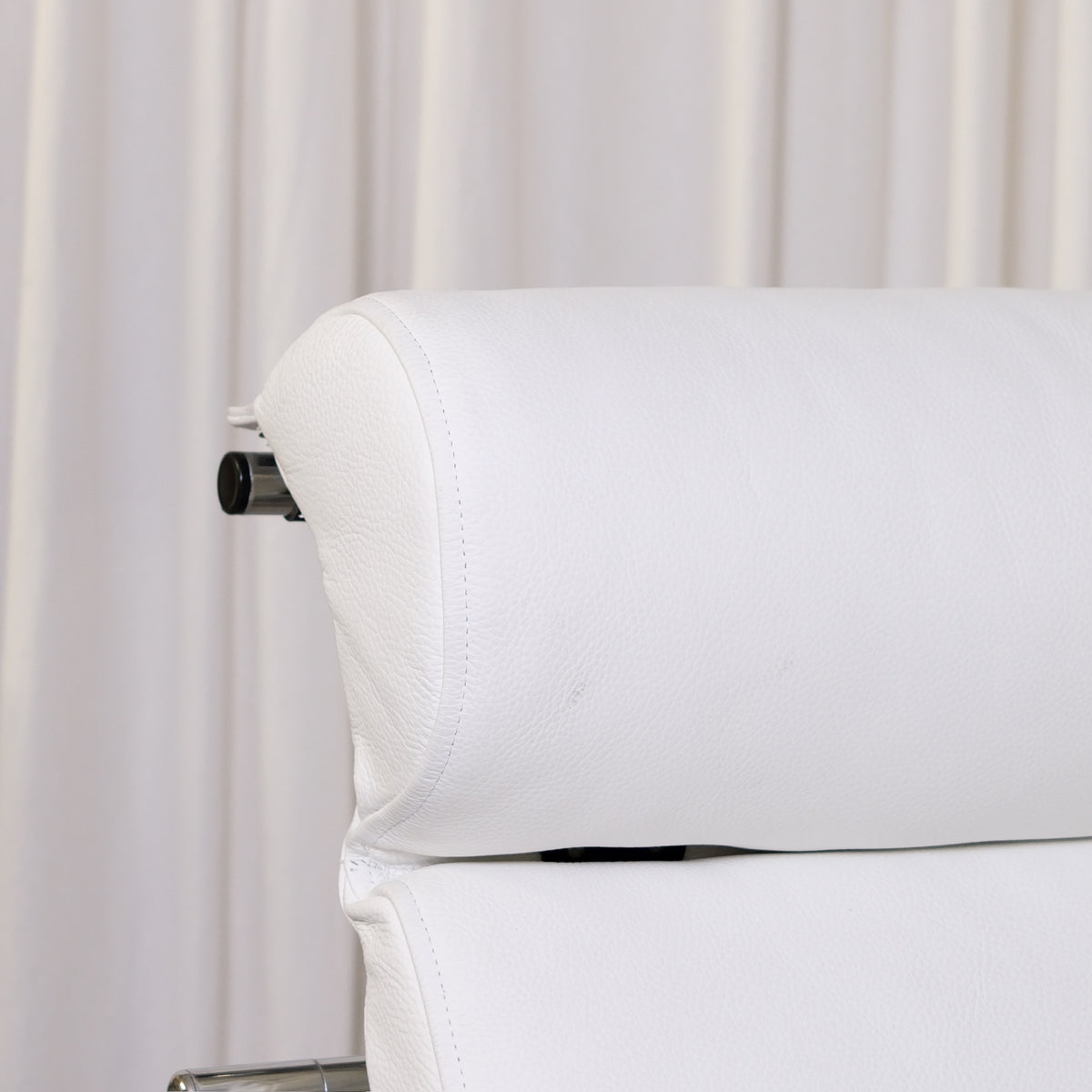 Yrjö Kukkapuro Remmi Lounge Chair and Ottoman in White Leather