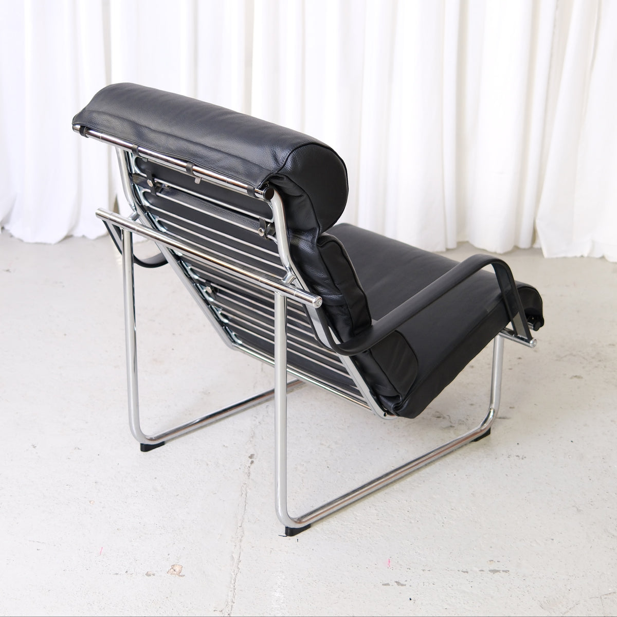Yrjö Kukkapuro Remmi Lounge Chair and Ottoman in Black Leather