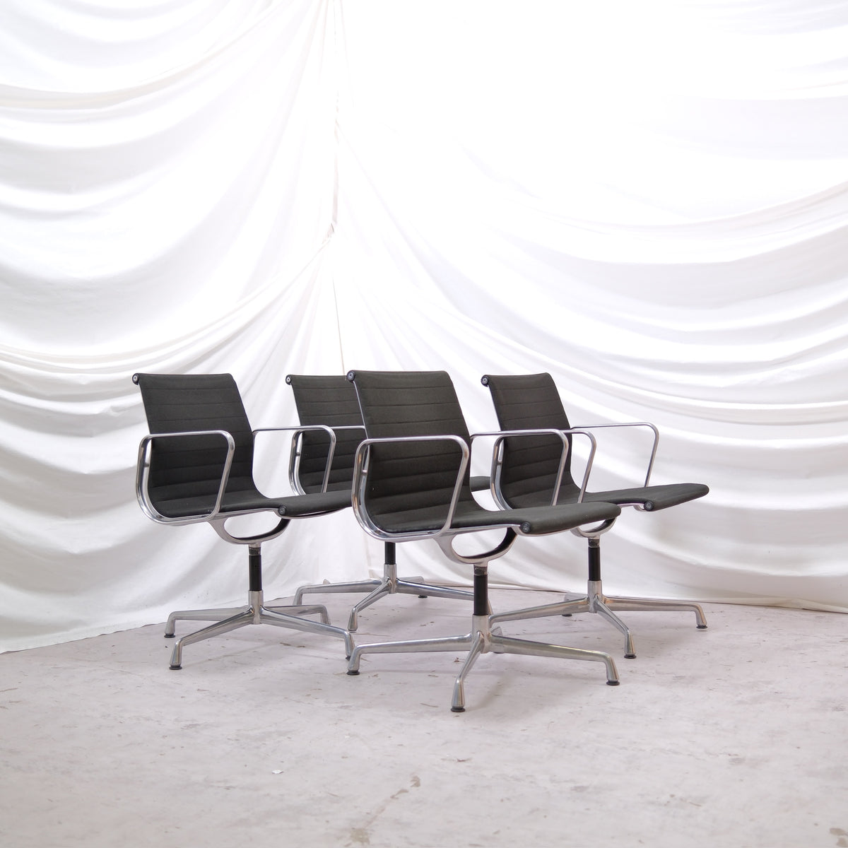 Vintage Charles & Ray Eames EA108 Office Chair