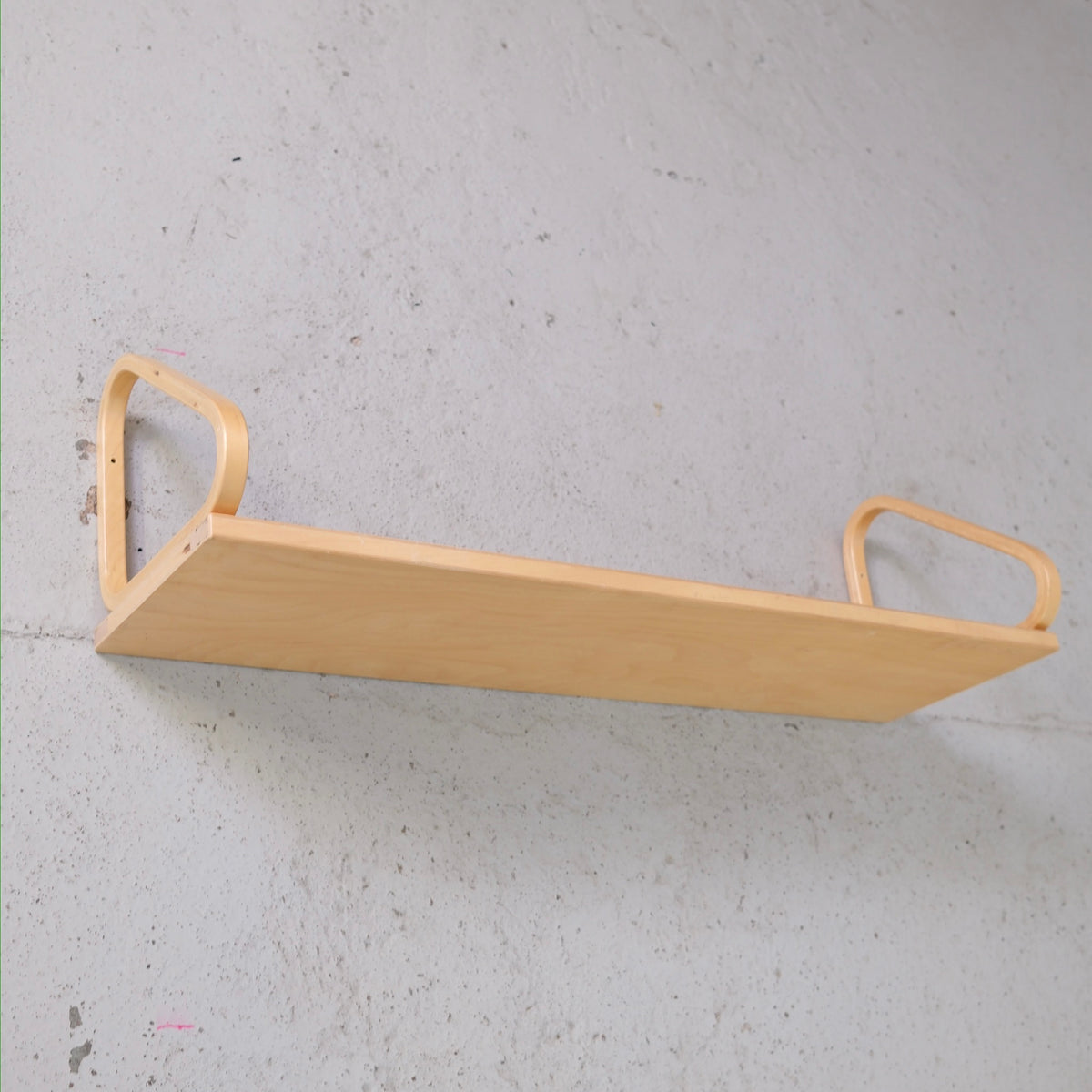Artek seinähylly 112B, koivu – Alvar Aalto