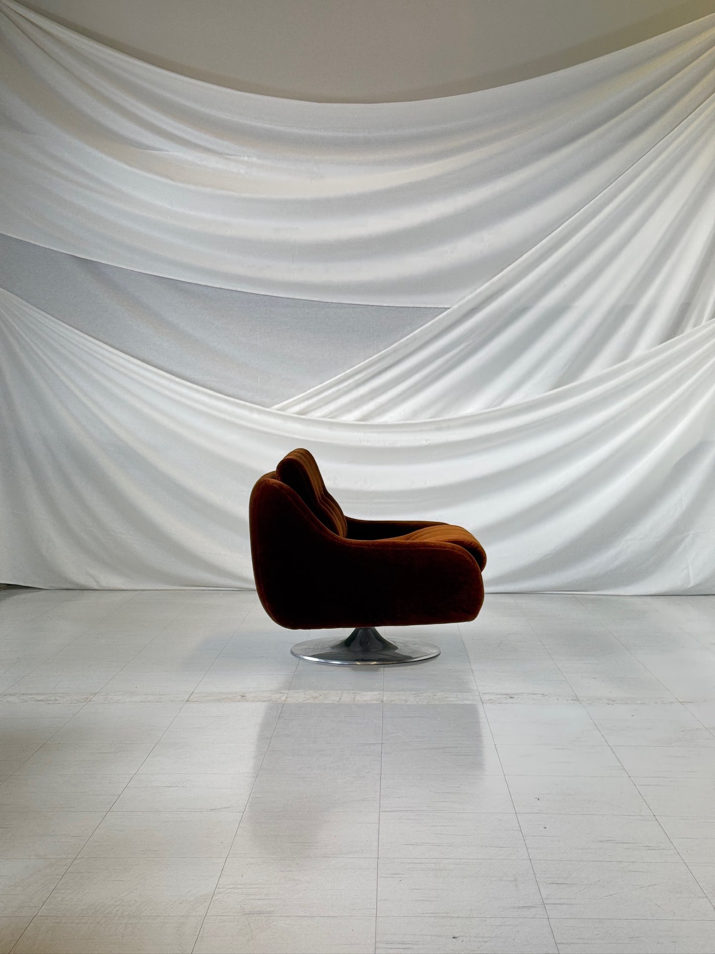 Vintage Swivel Armchair Brown Velvet