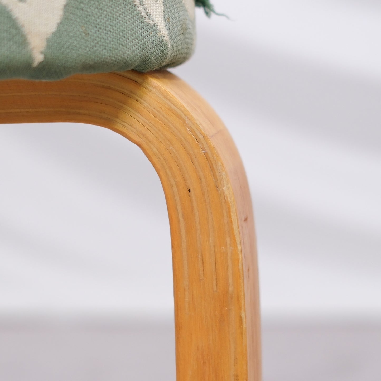 Artek 69 -verhoillut tuolit, 1930-luku