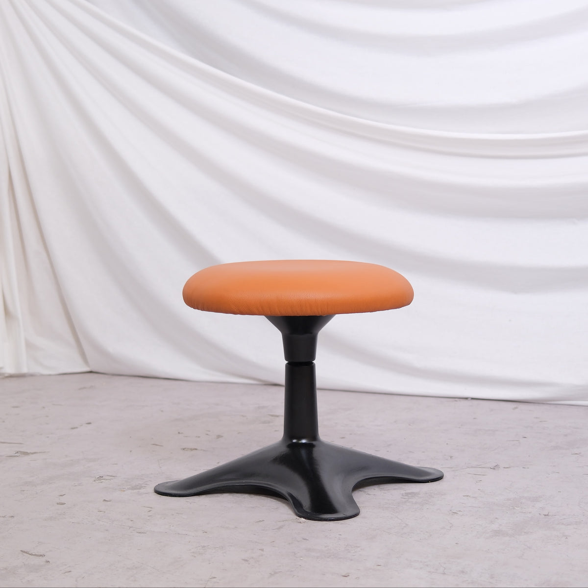 Yrjö Kukkapuro Karuselli Chair and Swivel Ottoman - Cognac Leather