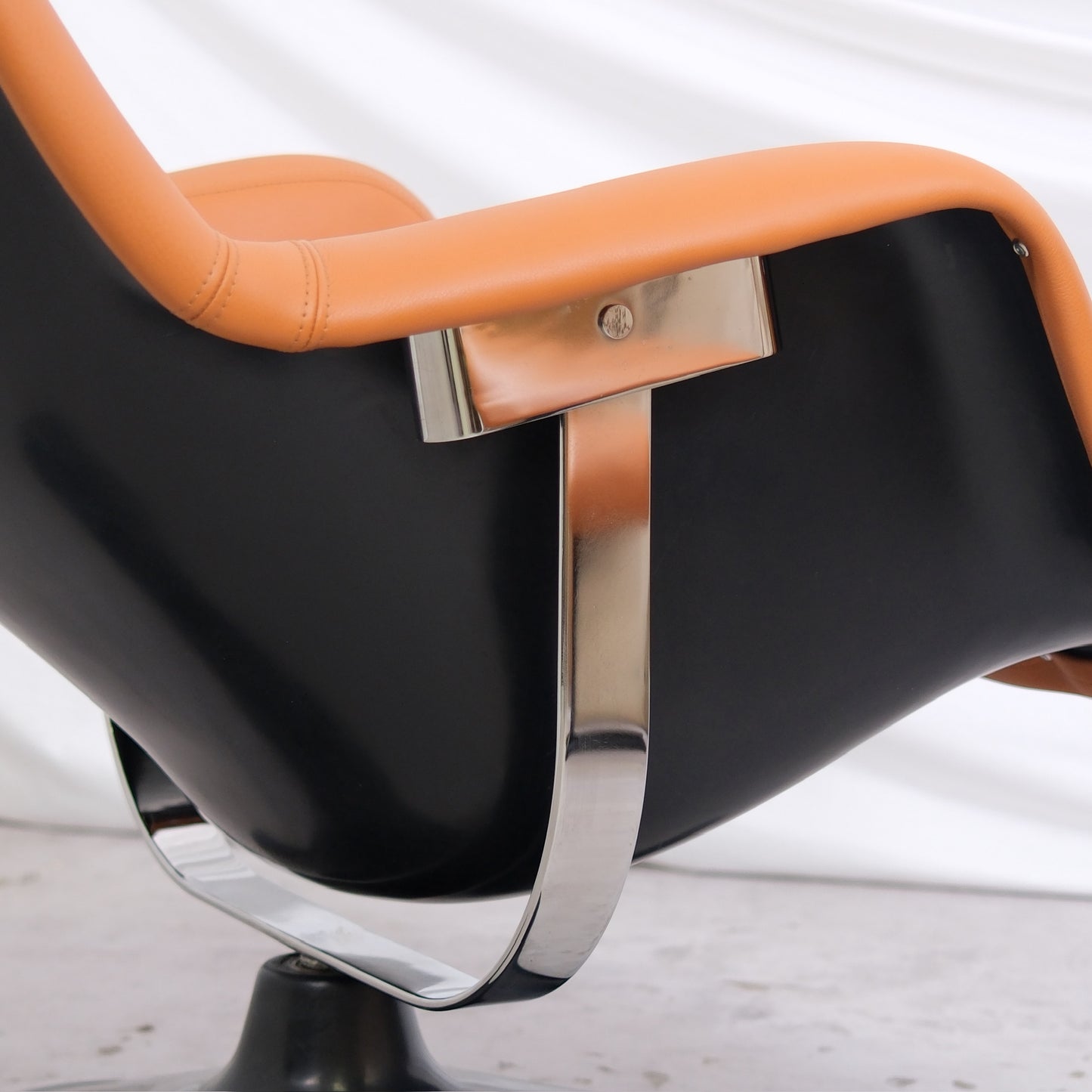 Yrjö Kukkapuro Karuselli Chair and Swivel Ottoman - Cognac Leather