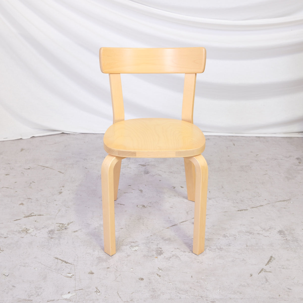 Artek 69 tuolit, koivu – Alvar Aalto