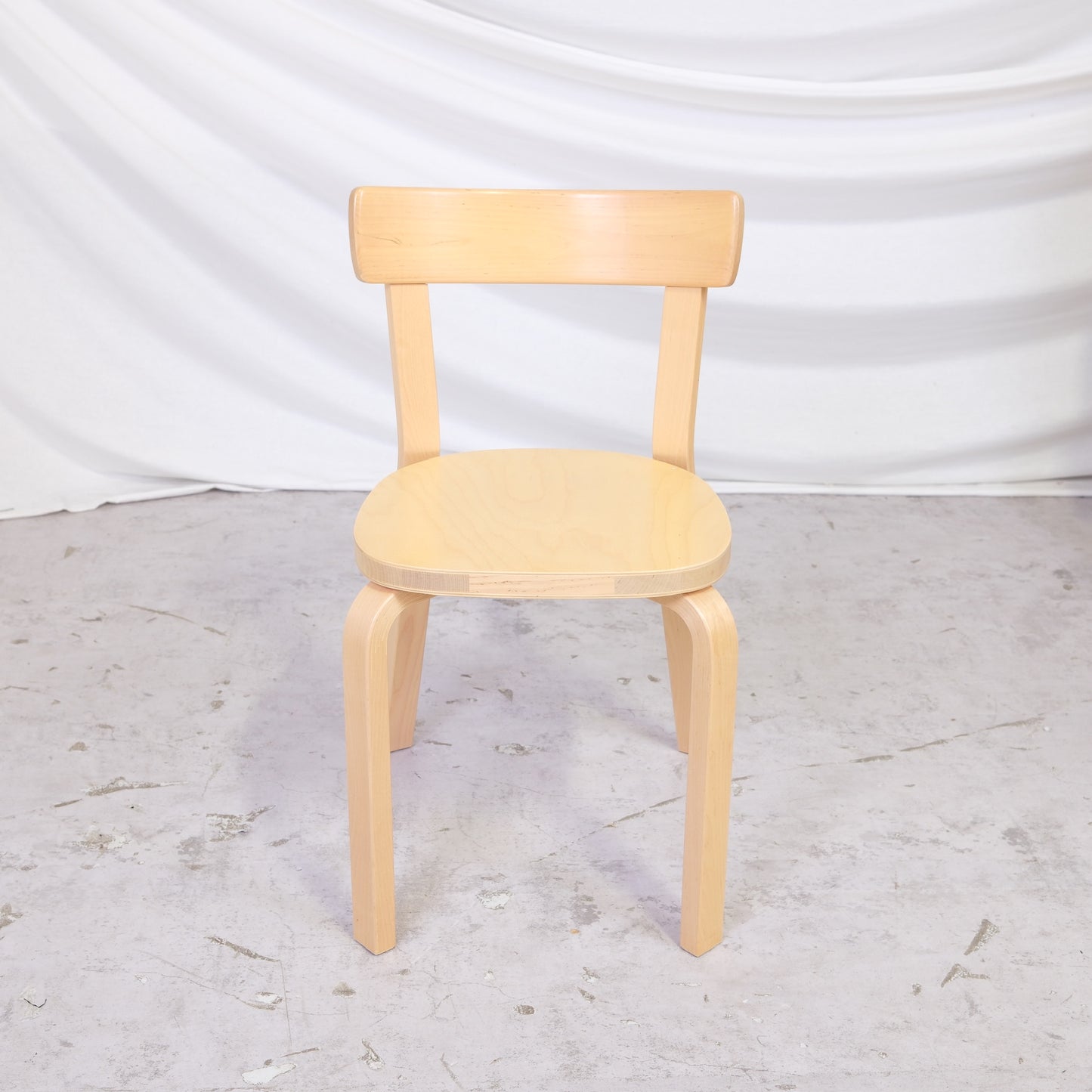Artek 69 tuolit, koivu – Alvar Aalto