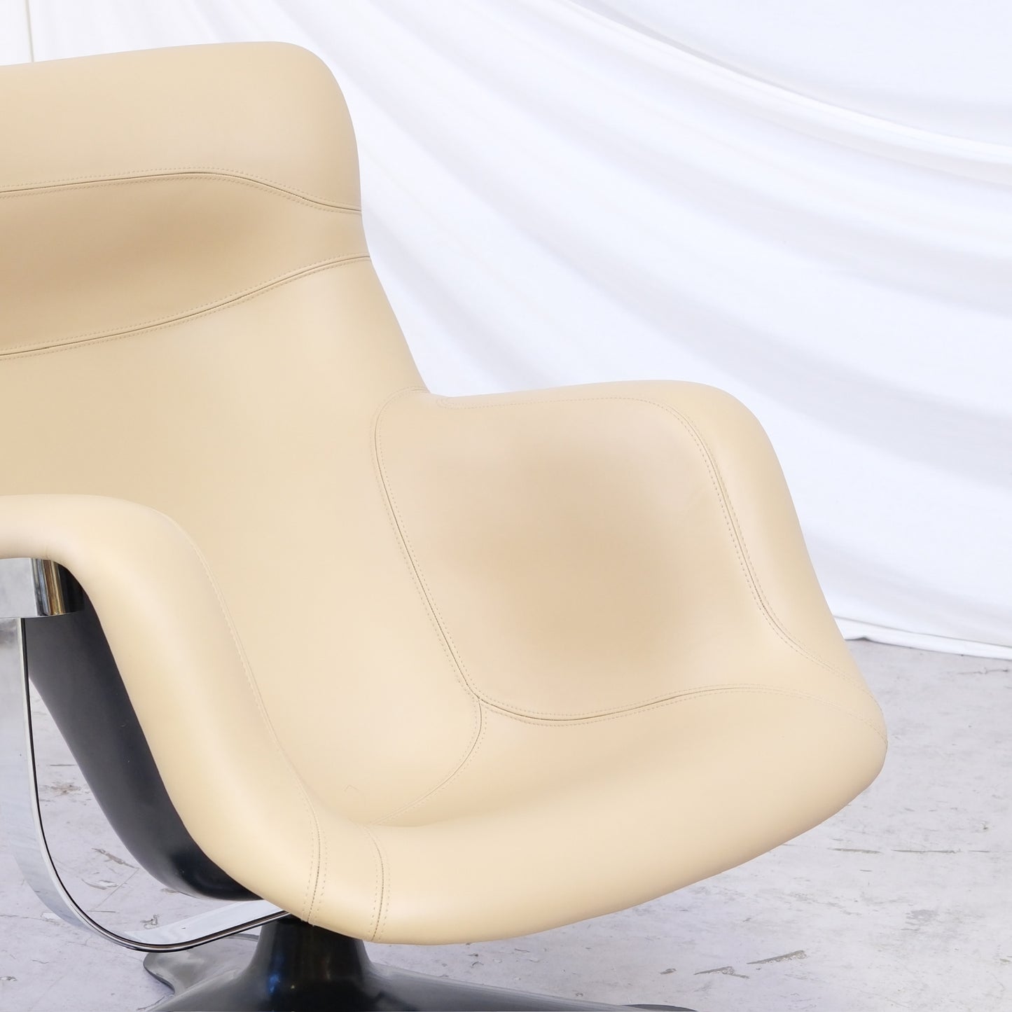 Yrjö Kukkapuro Karuselli Lounge Chair with Ottoman