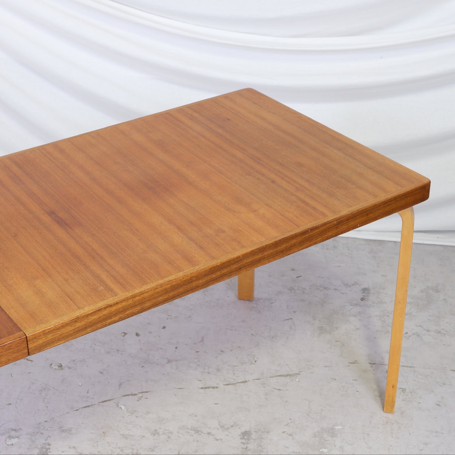 Aino Aalto Model 95 A Dining Table in Mahogany for Artek