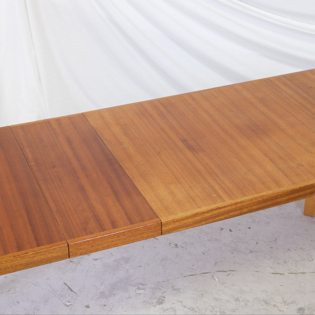 Aino Aalto Model 95 A Dining Table in Mahogany for Artek