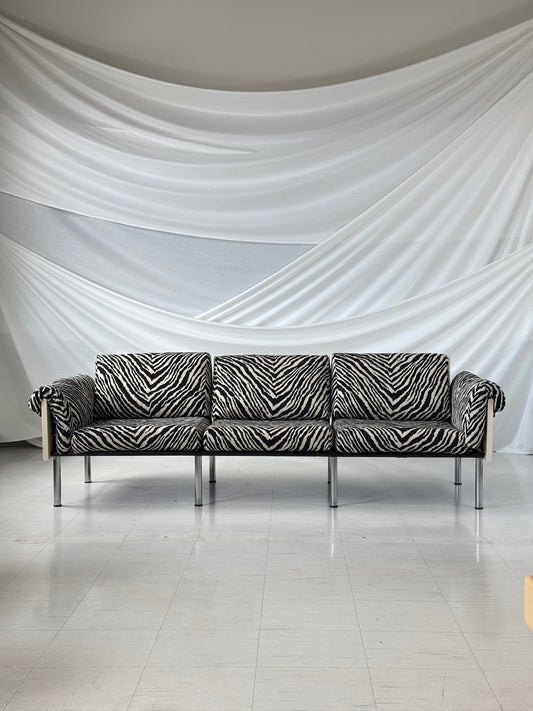 Yrjö Kukkapuro Ateljee 3-Seater, Zebra Fabric