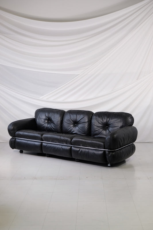 Isku “Hannibal” Sofa by Kurt Hvitsjö