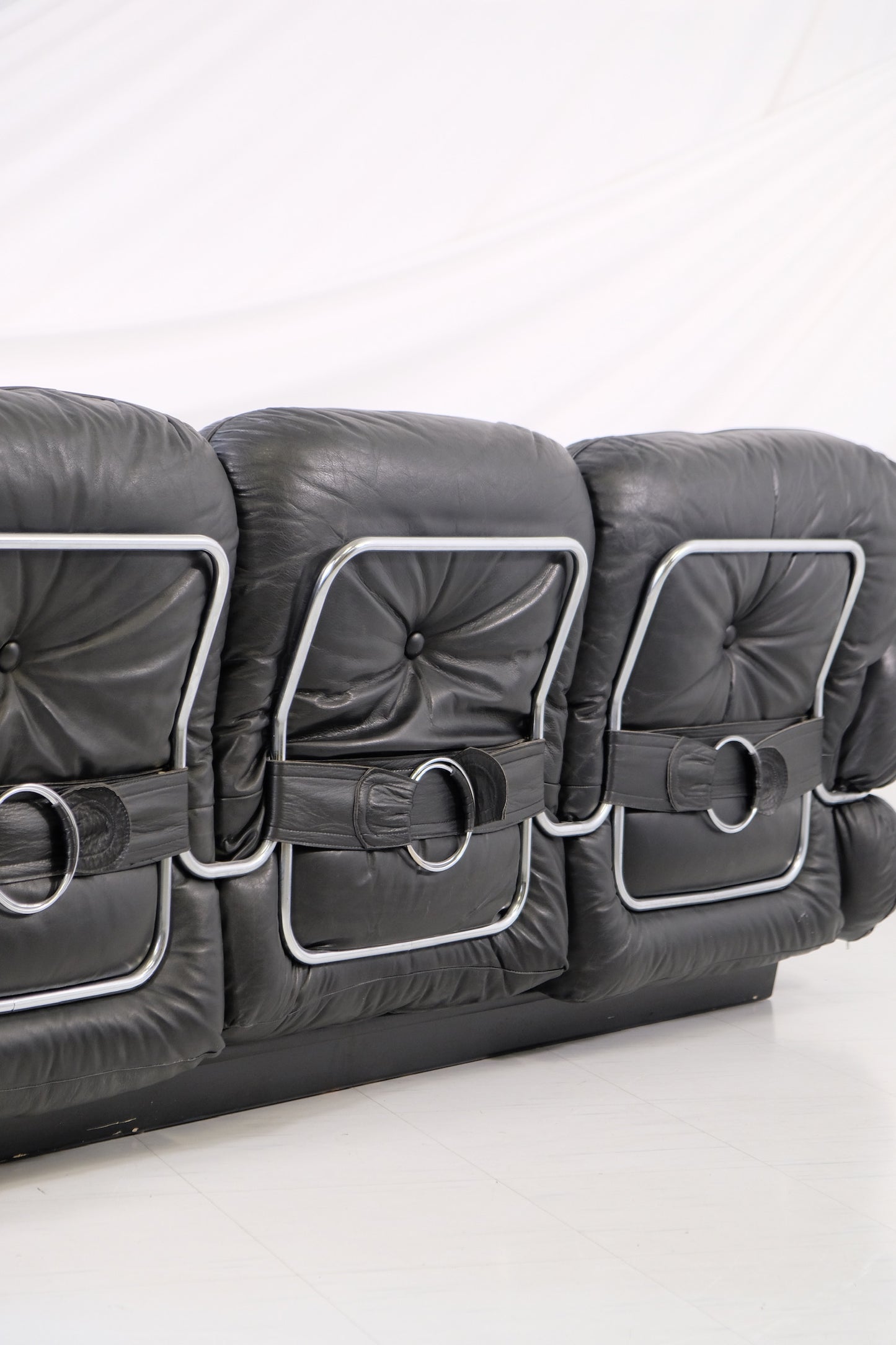 Isku “Hannibal” Sofa by Kurt Hvitsjö