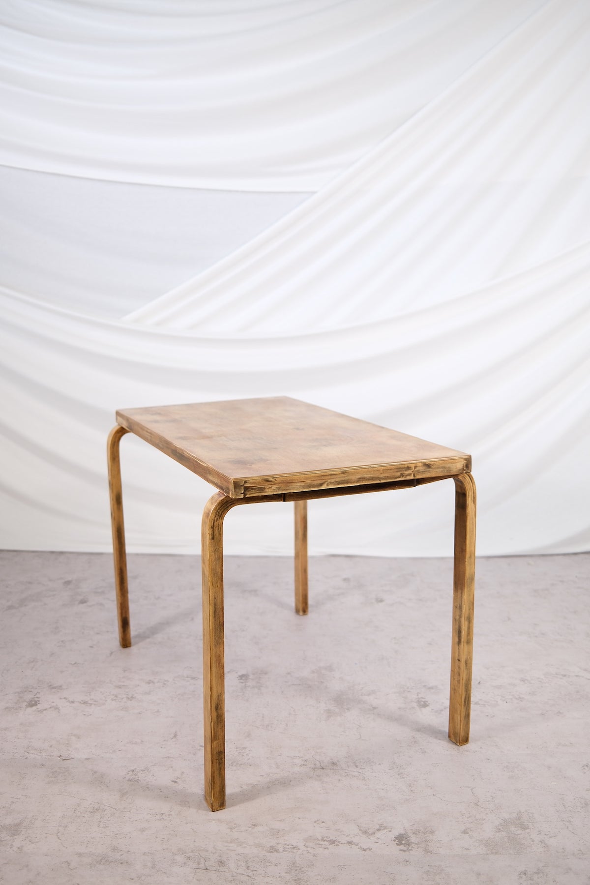 Artek pöytä, täysin entisöity, 1930–1940-luku