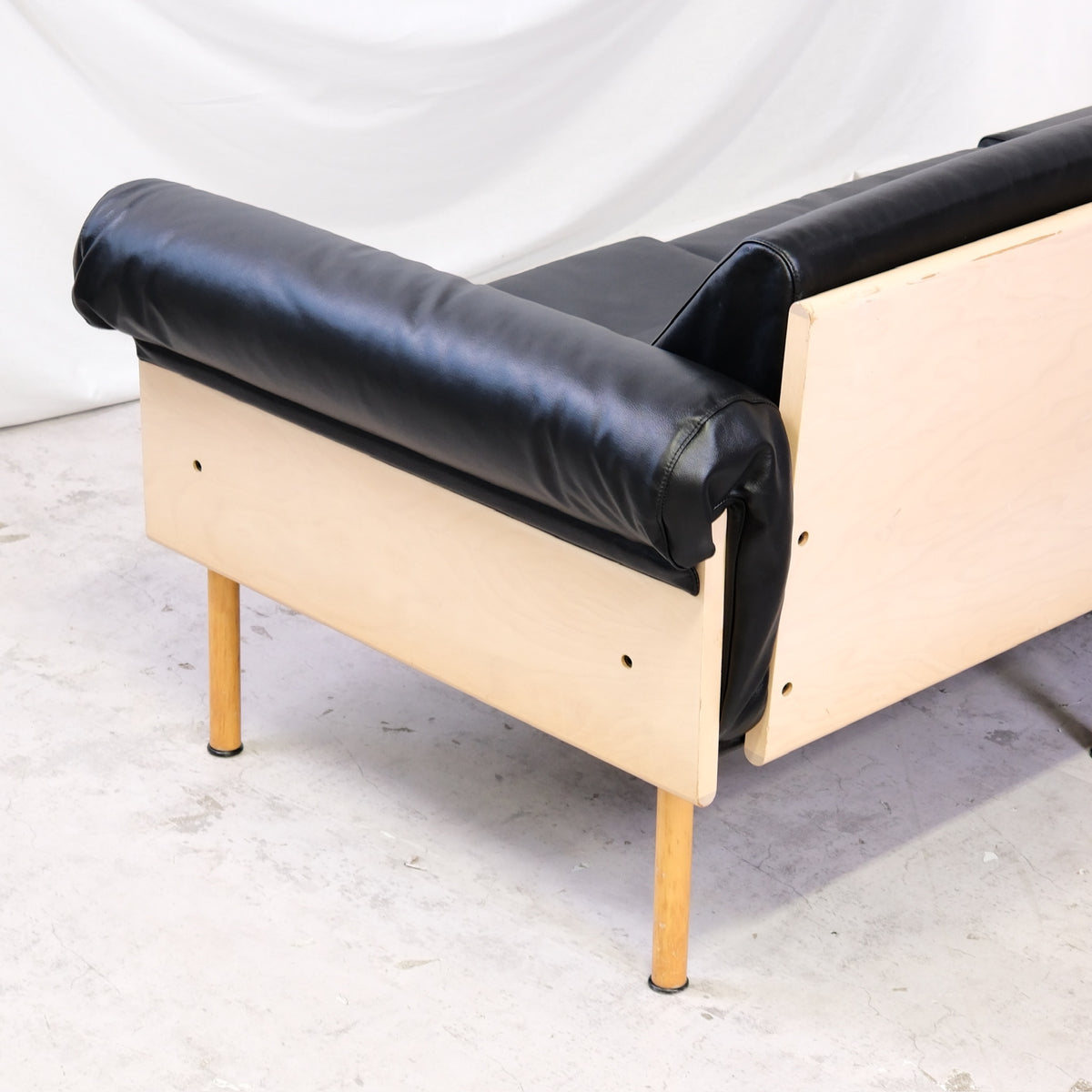 Yrjö Kukkapuro Ateljee 3-Seater Sofa for Avarte in Black Leather