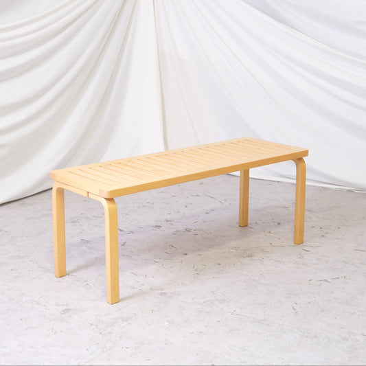 Alvar Aalto Bench 153A in Birch by Artek
