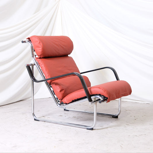 Yrjö Kukkapuro Remmi Lounge Chair - Terracotta leather
