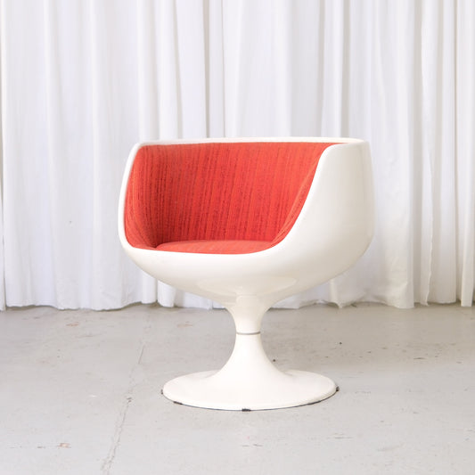 Vintage Eero Aarnio Konjakki chair for Asko with red upholstery and white fiberglass shell