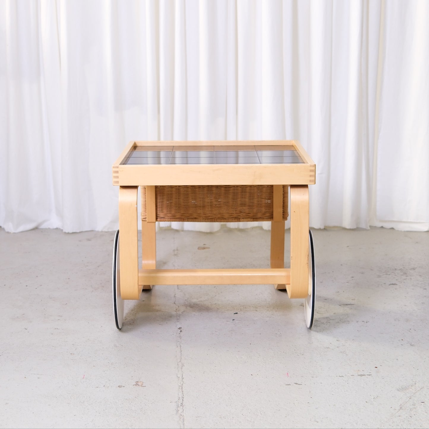 Artek 900 Tea Trolley with Black Ceramic Tiles