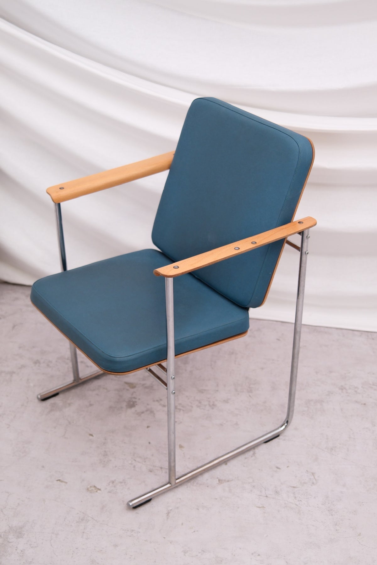 Yrjö Kukkapuro Skaala Armchair for Avarte (3 available) - Pino Interiors