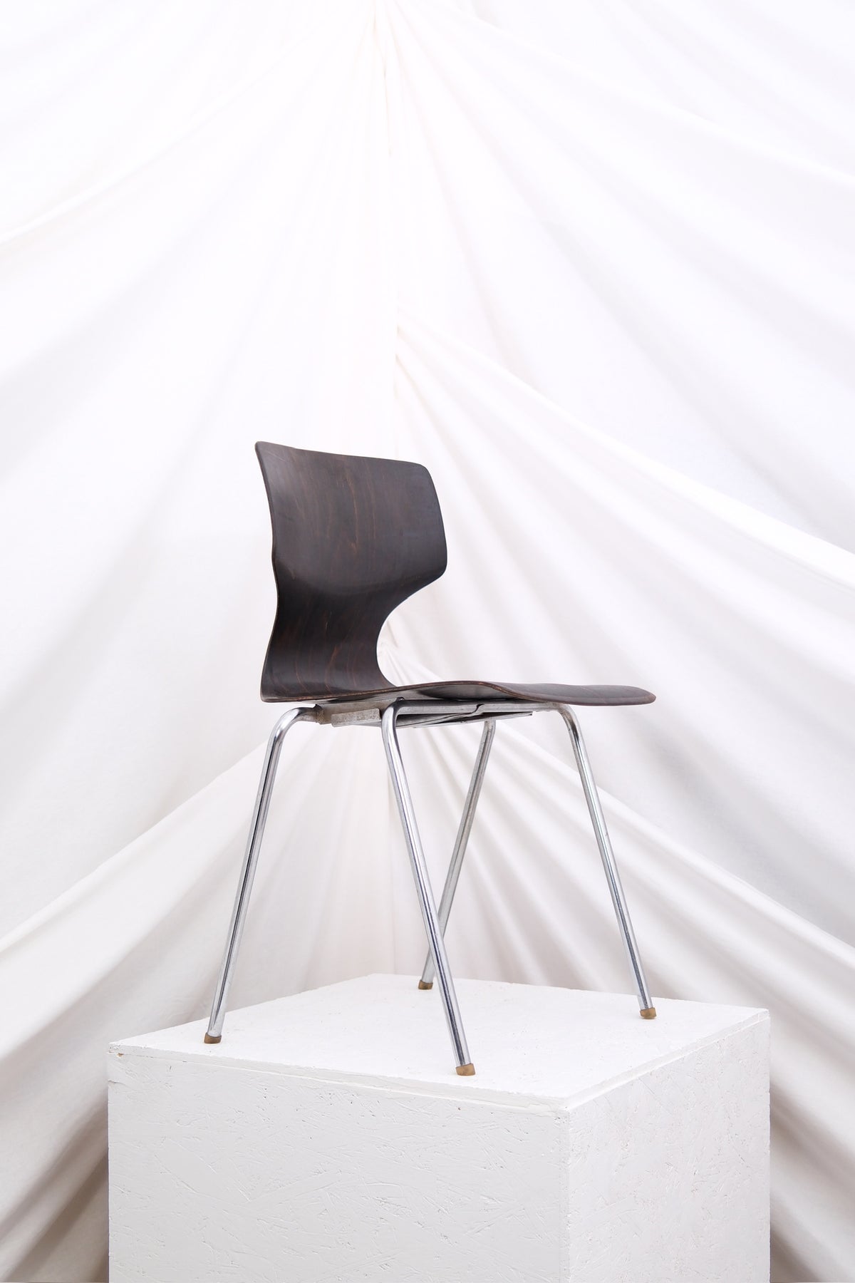 1970s Vintage Chrome and Wood Chairs - Pino Interiors